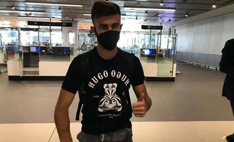 Fenerbahçe, Diego Rossi'yi İstanbul'a getirdi