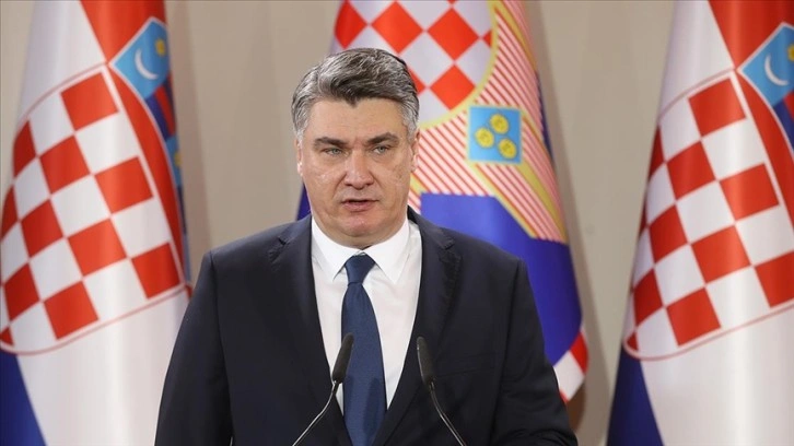 Hırvatistan Cumhurbaşkanı Milanoviç'ten Srebrenitsa soykırımını burun kıvıran açıklama