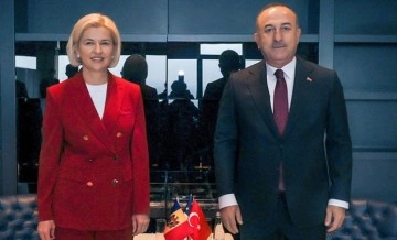 Bakan Çavuşoğlu, Gagauz Özerk Yeri Başkanı Vlah ile görüştü