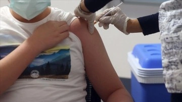 Yunanistan'da 5-11 gözyaşı grubu füru düşüncesince Kovid-19 aşısı uygulaması başlıyor